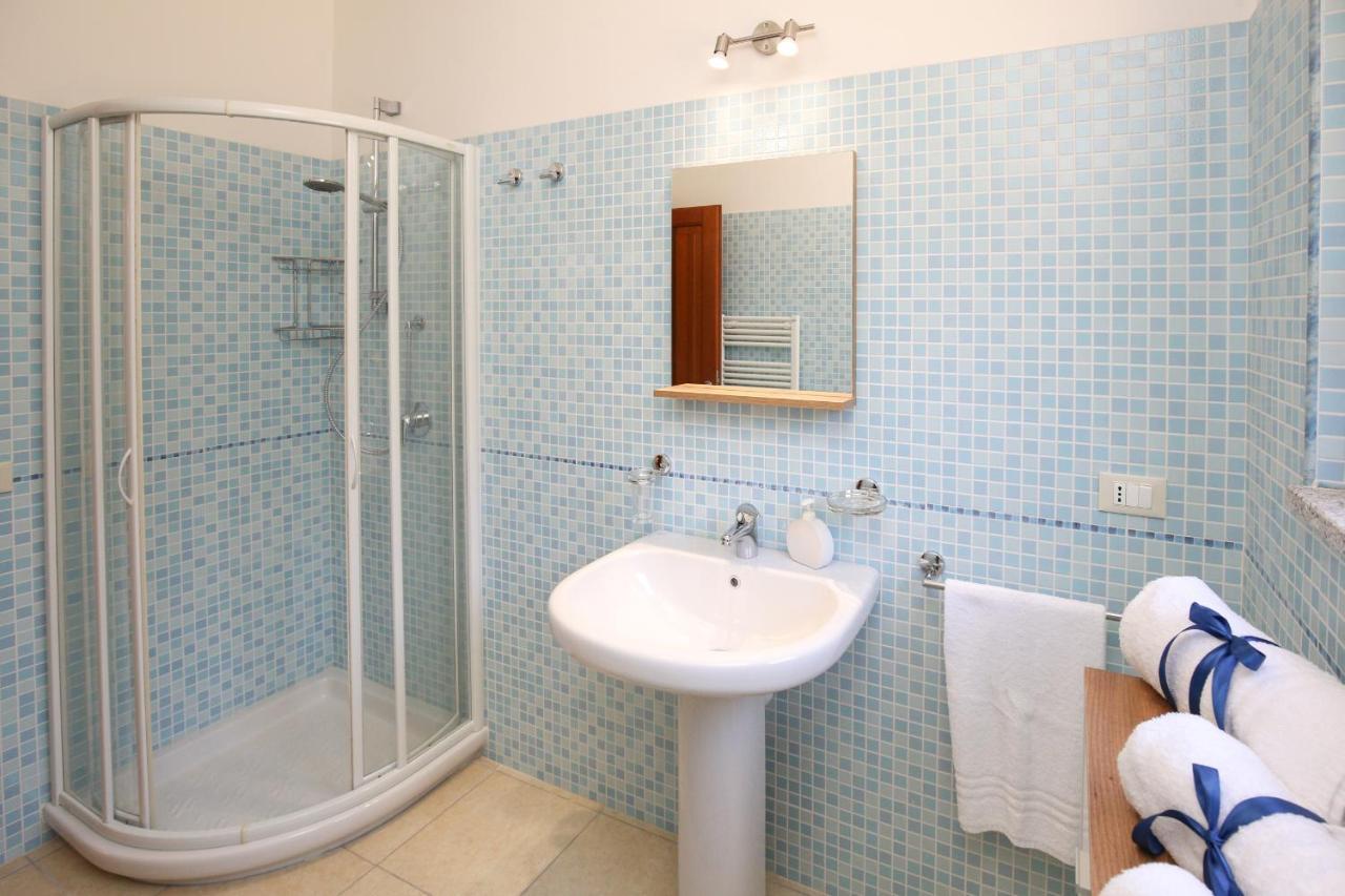 Swimming Pool And Relax Apartment Castelsardo Esterno foto